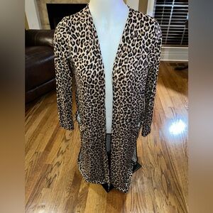Chic Leopard Print Cardigan